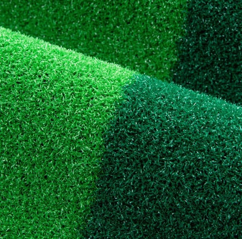 Putting Practice Mat with Ball Return and Precision Aiming - Crafty Golf